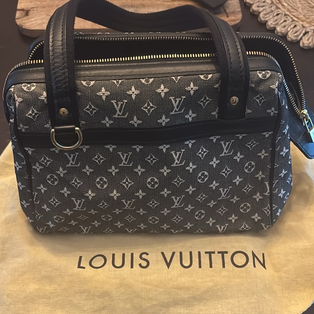 Louis Vuitton Josephine mini monogram bag, authentic - Picture 11 of 11